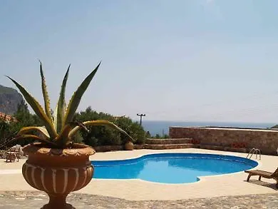Aparthotel Village