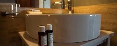 Village Aparthotel 3*