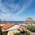 Village Aparthotel 4*