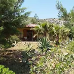 Village 4*