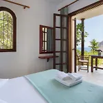 Aparthotel Village