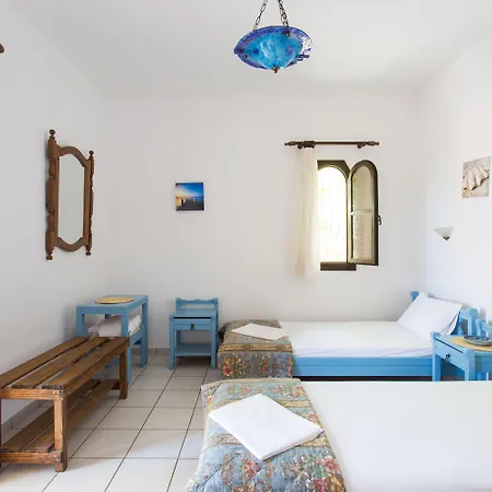 Apartahotel Village 4*