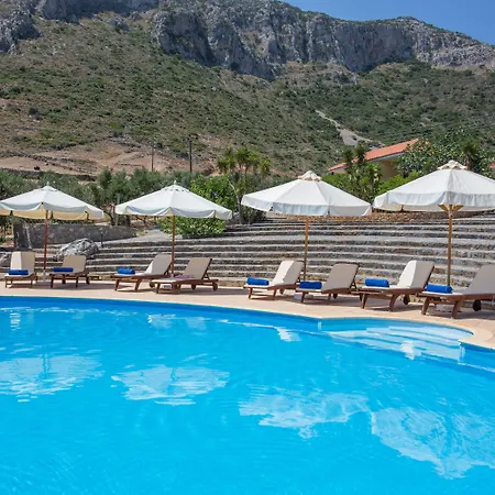 アパートホテル Village