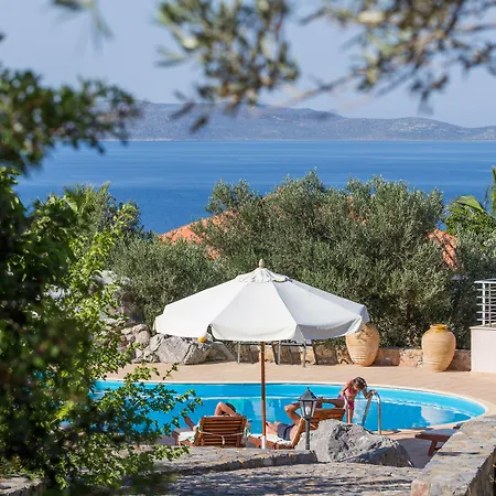 Village アパートホテル モネンバシア