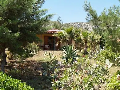 Village 4*