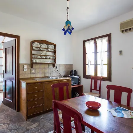 Village アパートホテル 3*