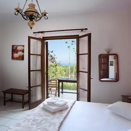 Village アパートホテル モネンバシア