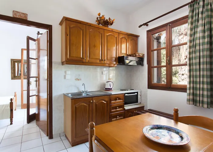 מלון דירות Village מונמבאסיה