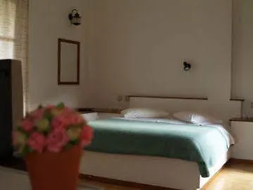 Village 3* מונמבאסיה