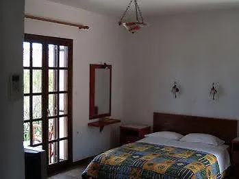 מלון דירות Village 3*